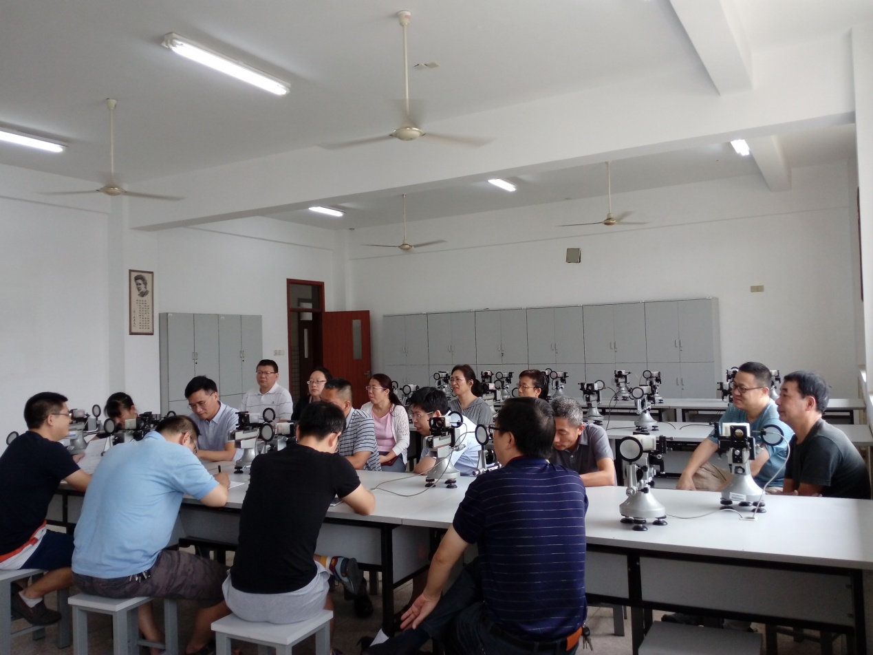 教好大学物理实验，争做“四有”教师
